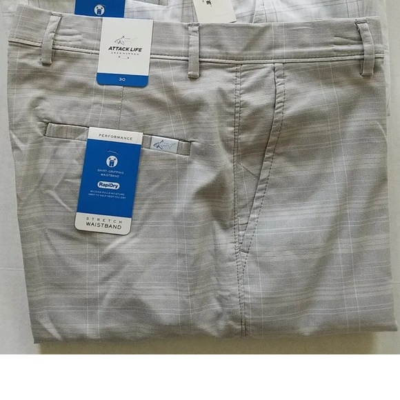 💥3/$15💥NWT Greg Norman Men’s Performance Fairway Shorts - Size 30, Color Silver - Picture 2 of 11